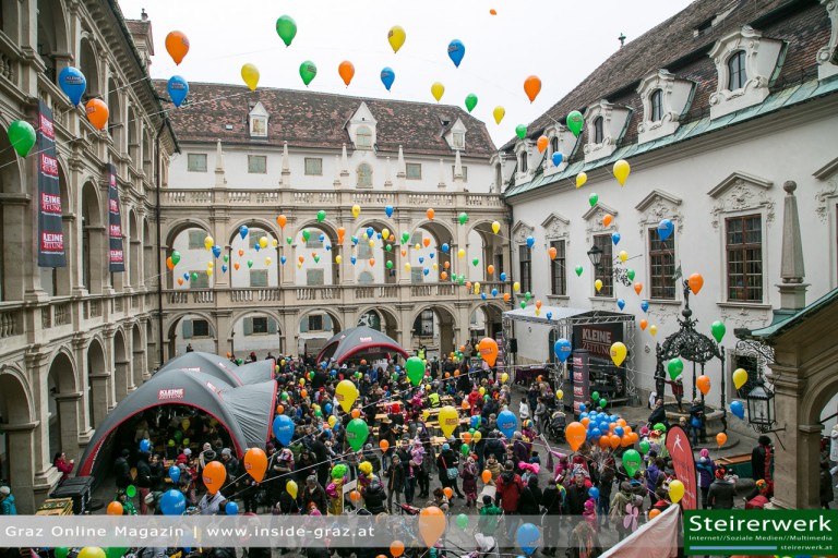 Faschingsumzug Graz 13.2.2024 Kinderfasching, Ersatzverkehr