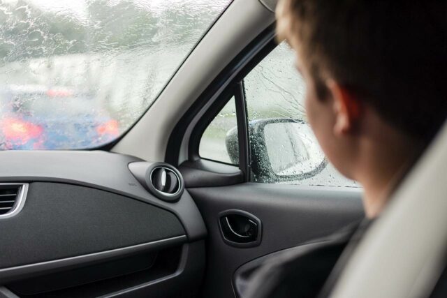 Autoverkehr Regen